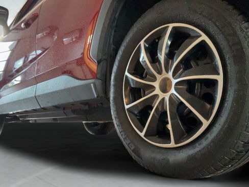 Certified 2021 Toyota RAV4 LE FWD image 36