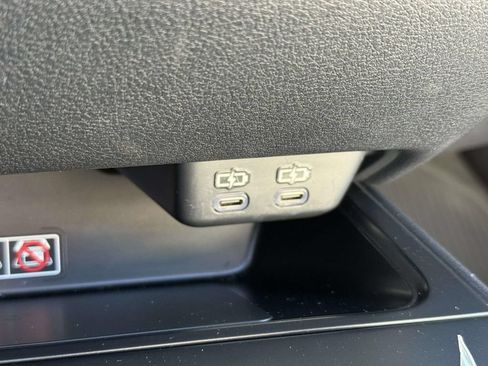 Used 2025 Lexus UX 300h AWD w/ Accessory Package (Z1) image 24