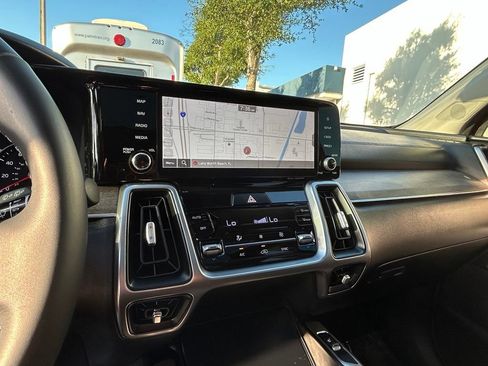 Used 2023 Kia Sorento X-Line EX AWD/4WD image 13