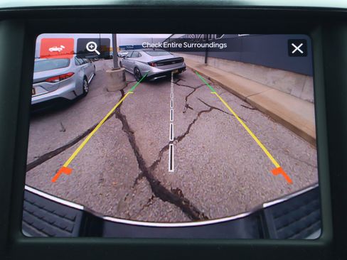 Used 2023 RAM 2500 Big Horn w/ Level 1 Equipment Group image 12