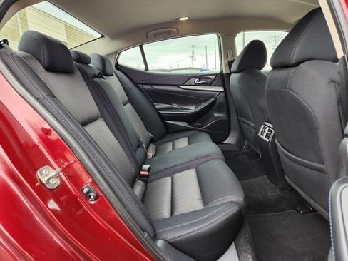 Used 2017 Nissan Maxima 3.5 S image 14