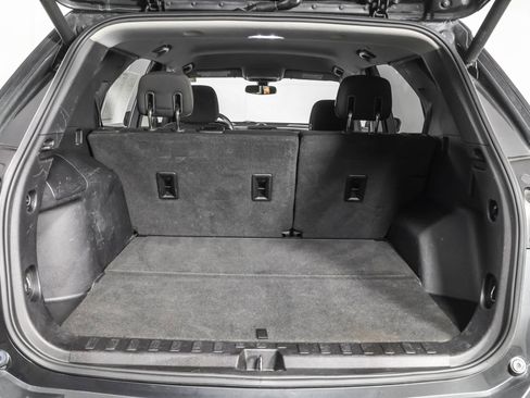 Used 2018 Chevrolet Equinox LT AWD/4WD image 40