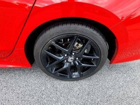 Used 2024 Honda Civic Sport image 11