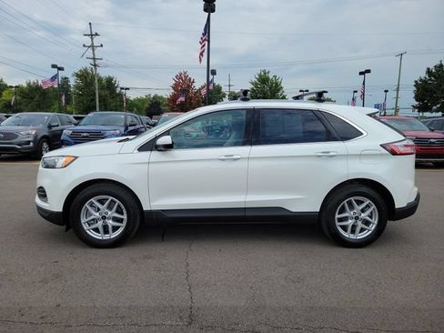 Used 2024 Ford Edge SEL w/ Convenience Package AWD/4WD image 4