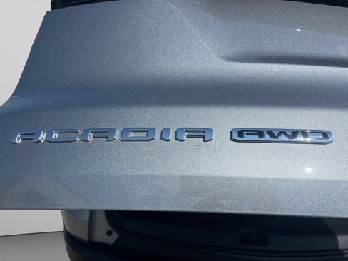 Used 2025 GMC Acadia AT4 w/ LPO, Floor Liner Package AWD/4WD image 17