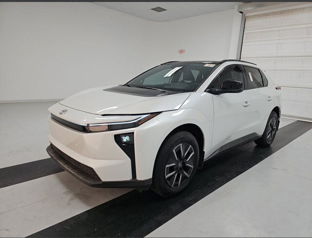 Used 2026 Toyota bZ FWD image 1