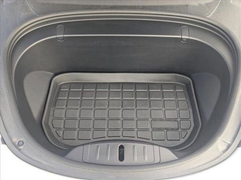 Used 2018 Tesla Model 3 Long Range image 24