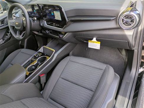 New 2026 Chevrolet Equinox LT image 31