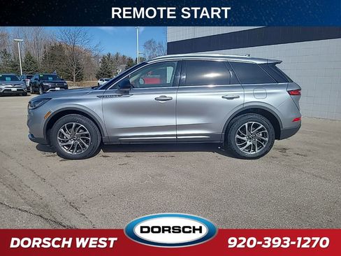 Used 2022 Lincoln Corsair AWD w/ Equipment Group 101A image 2