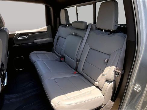 Used 2026 GMC Sierra 1500 SLT RWD image 19