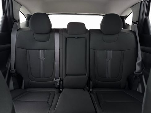 New 2026 Hyundai Tucson SEL image 16