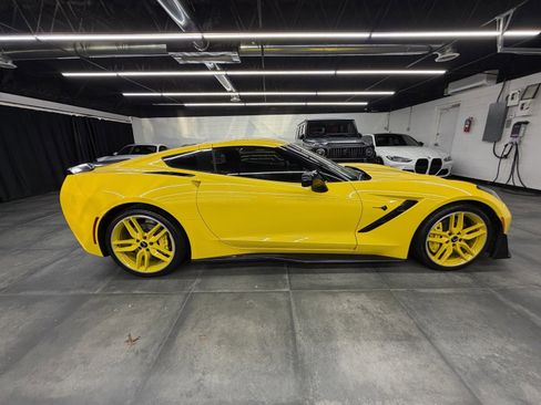 Used 2015 Chevrolet Corvette Stingray Coupe w/ 3LT Preferred Equipment Group image 8