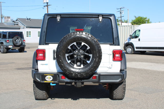Used 2024 Jeep Wrangler Unlimited Rubicon 4xe AWD/4WD image 4