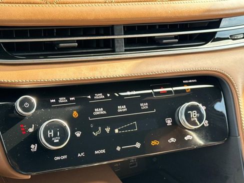 Certified 2023 INFINITI QX60 Autograph w/ Cargo Package image 5