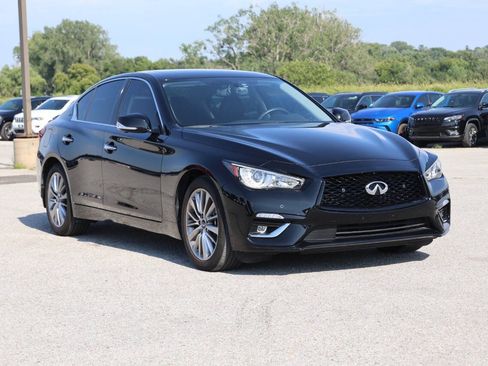Used 2023 INFINITI Q50 Luxe AWD/4WD image 4