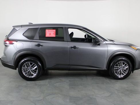Used 2024 Nissan Rogue S image 13