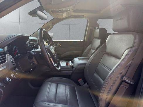 Used 2018 GMC Yukon Denali w/ Open Road Package AWD/4WD image 25