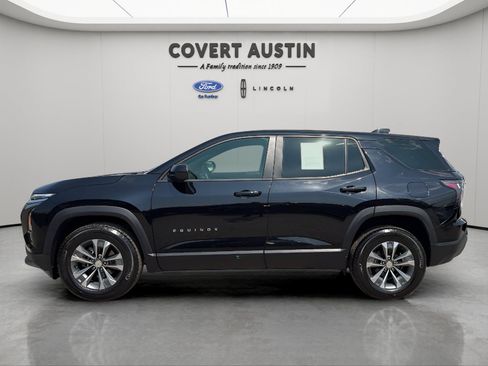 Used 2026 Chevrolet Equinox LT AWD/4WD image 2