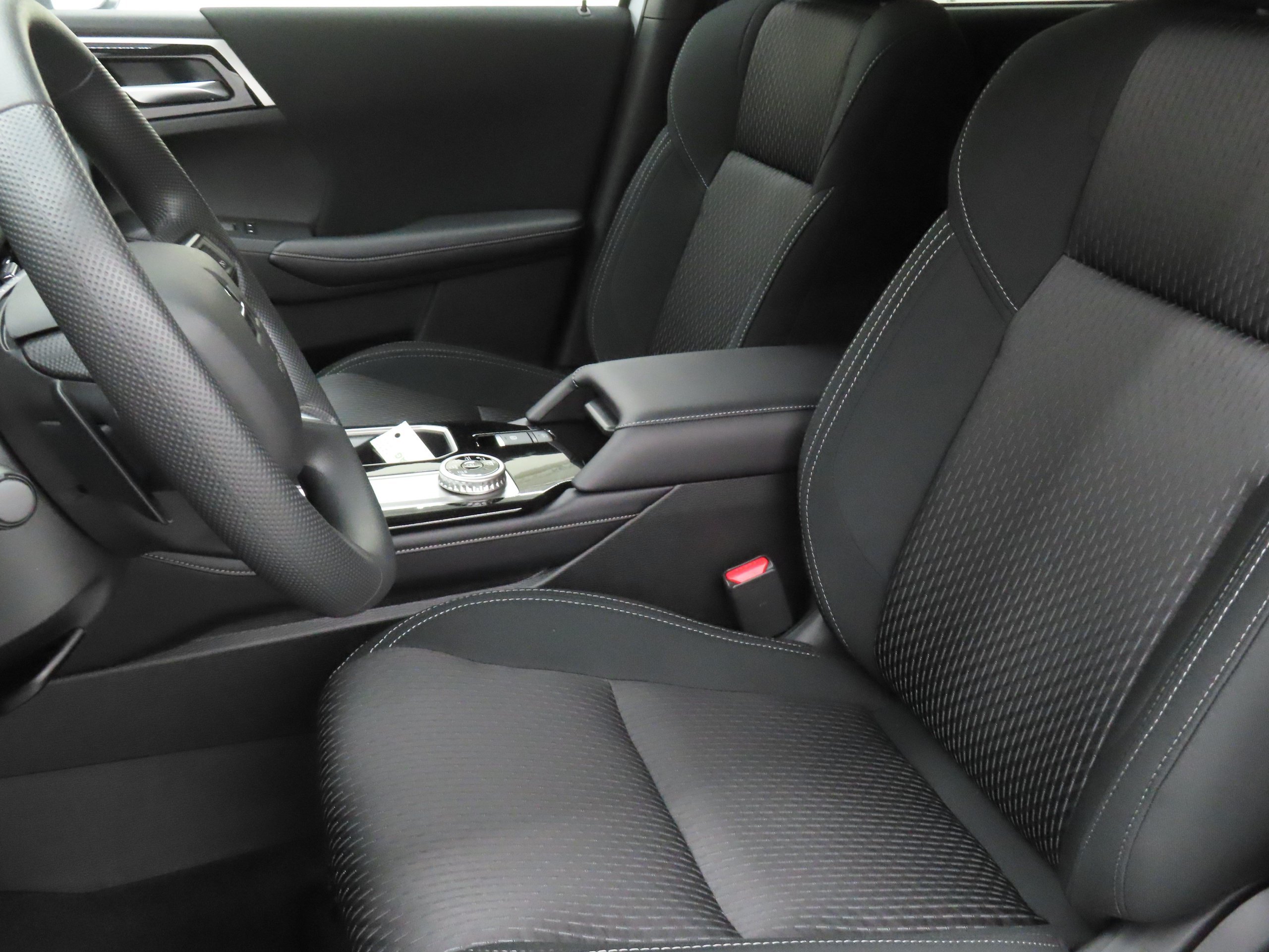 New 2026 Mitsubishi Outlander ES AWD/4WD image 11