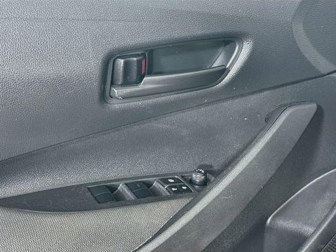 Used 2024 Toyota Corolla LE FWD image 24
