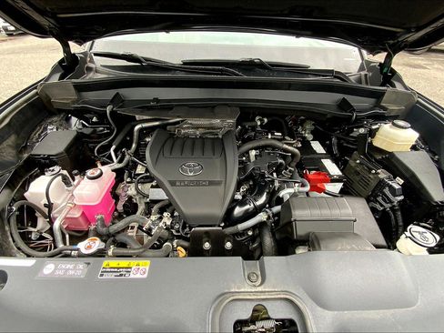 Used 2024 Toyota Grand Highlander Platinum image 13