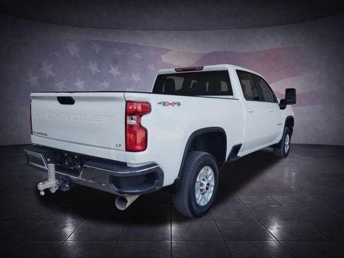 Used 2022 Chevrolet Silverado 2500 LT w/ Convenience Package AWD/4WD image 5