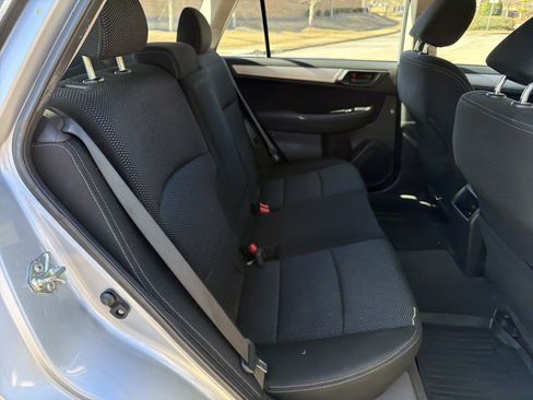 Used 2018 Subaru Outback 2.5i image 15