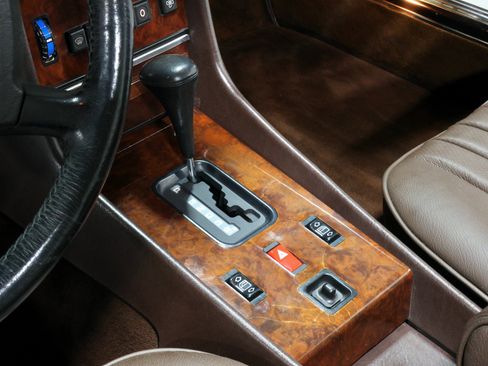 Used 1987 Mercedes-Benz 560 SL image 78