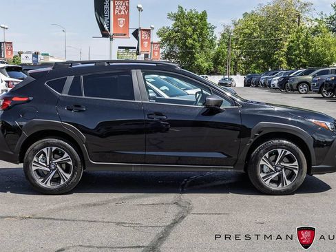 Used 2025 Subaru Crosstrek 2.5i Premium AWD/4WD image 17