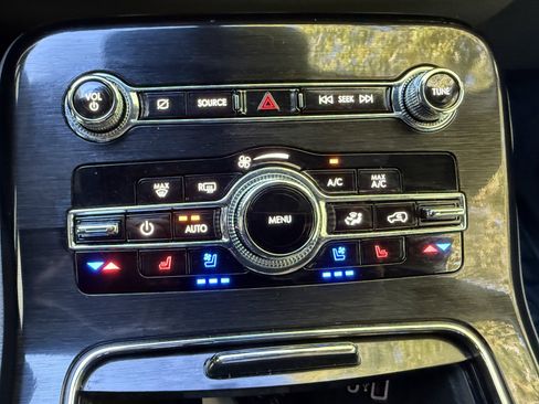 Used 2023 Lincoln Nautilus Reserve w/ Cargo Utility Package image 21