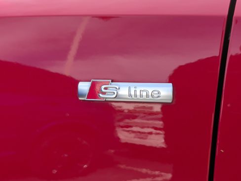 Used 2022 Audi Q3 2.0T Premium w/ Convenience Package image 13