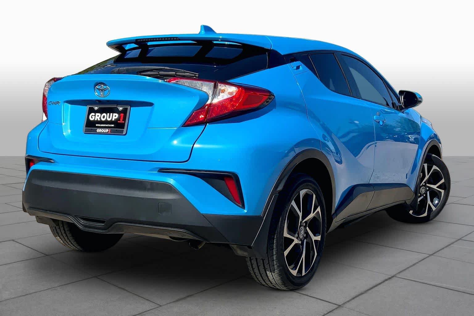 Used 2019 Toyota C-HR XLE FWD image 13