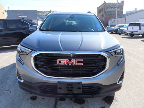 Used 2021 GMC Terrain SLE w/ Driver Convenience Package image 12