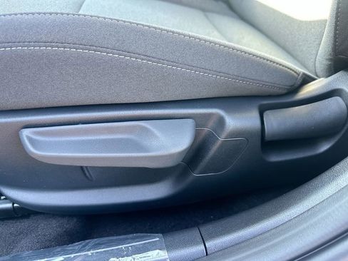 New 2025 Kia K4 LXS image 40