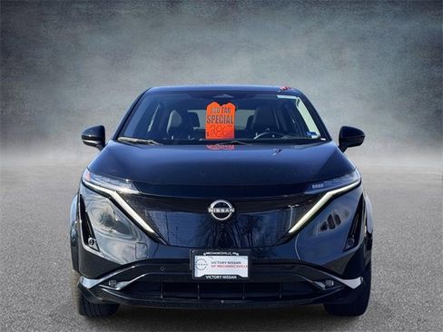 Used 2023 Nissan Ariya AWD image 8
