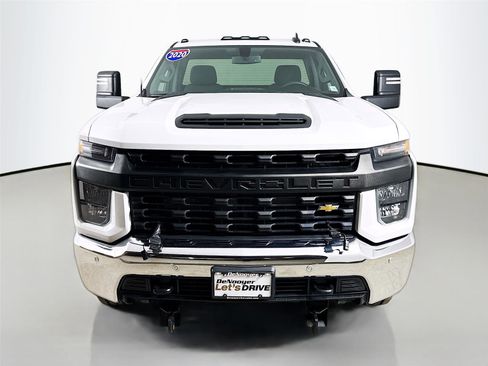 Used 2020 Chevrolet Silverado 2500 W/T w/ WT Convenience Package image 3