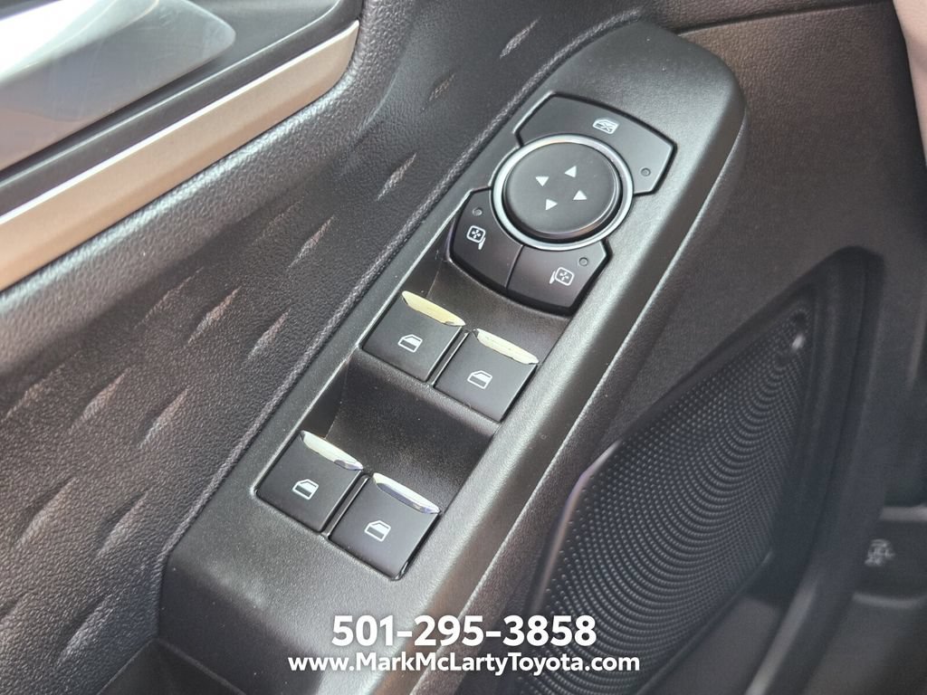 Used 2020 Ford Escape SEL FWD image 24