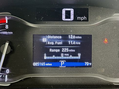 Used 2018 Honda Pilot Touring image 18