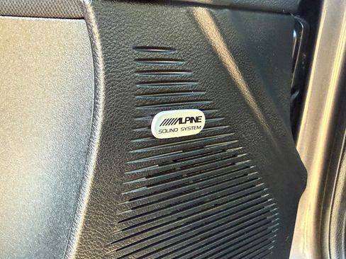 Used 2023 Dodge Challenger SXT w/ Blacktop Package image 26