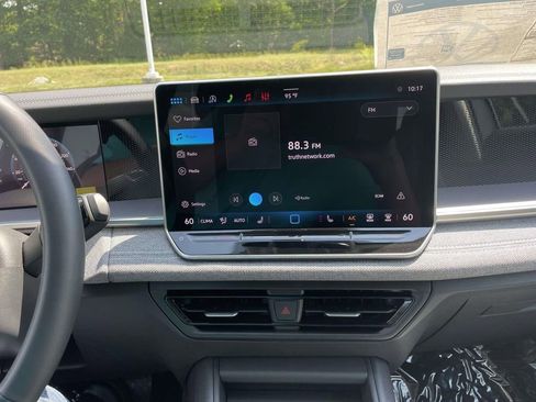 New 2026 Volkswagen Tiguan S FWD image 25