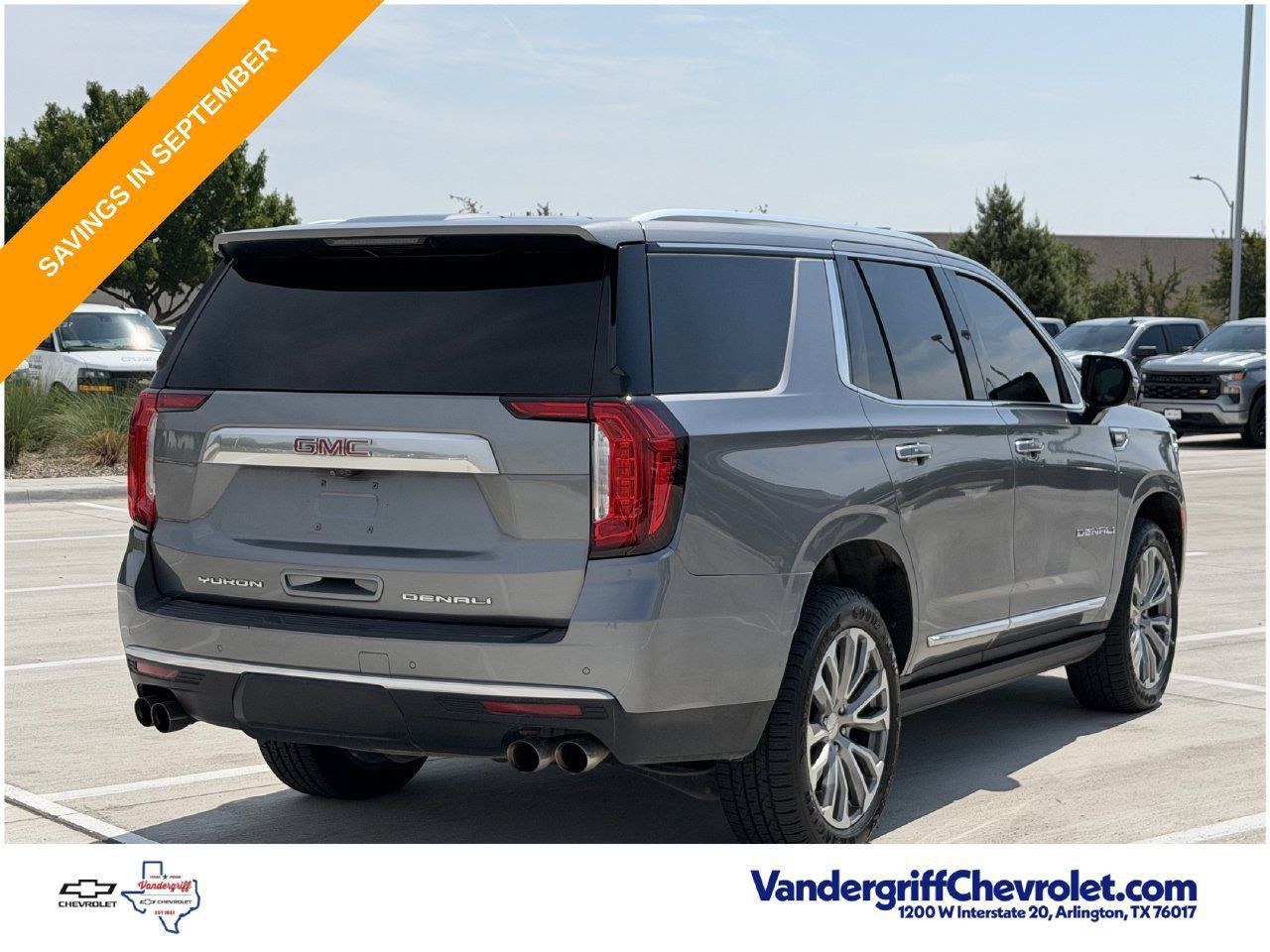 Used 2021 GMC Yukon Denali w/ Denali Premium Package AWD/4WD image 4