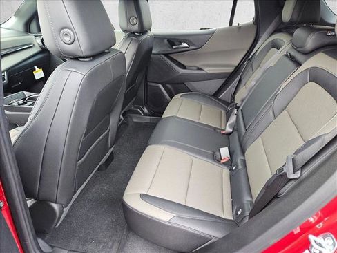 New 2026 Chevrolet Equinox LT w/ Convenience Package II image 16