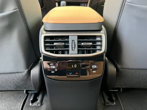 New 2026 Lexus RX 450h AWD w/ Convenience Package image 39