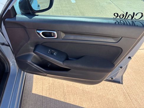Used 2024 Honda Civic Sport image 21