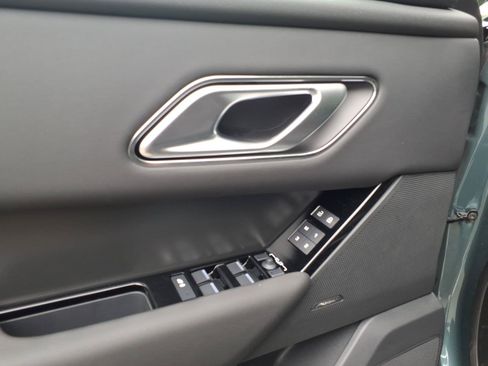 New 2026 Land Rover Range Rover Velar S AWD/4WD image 10