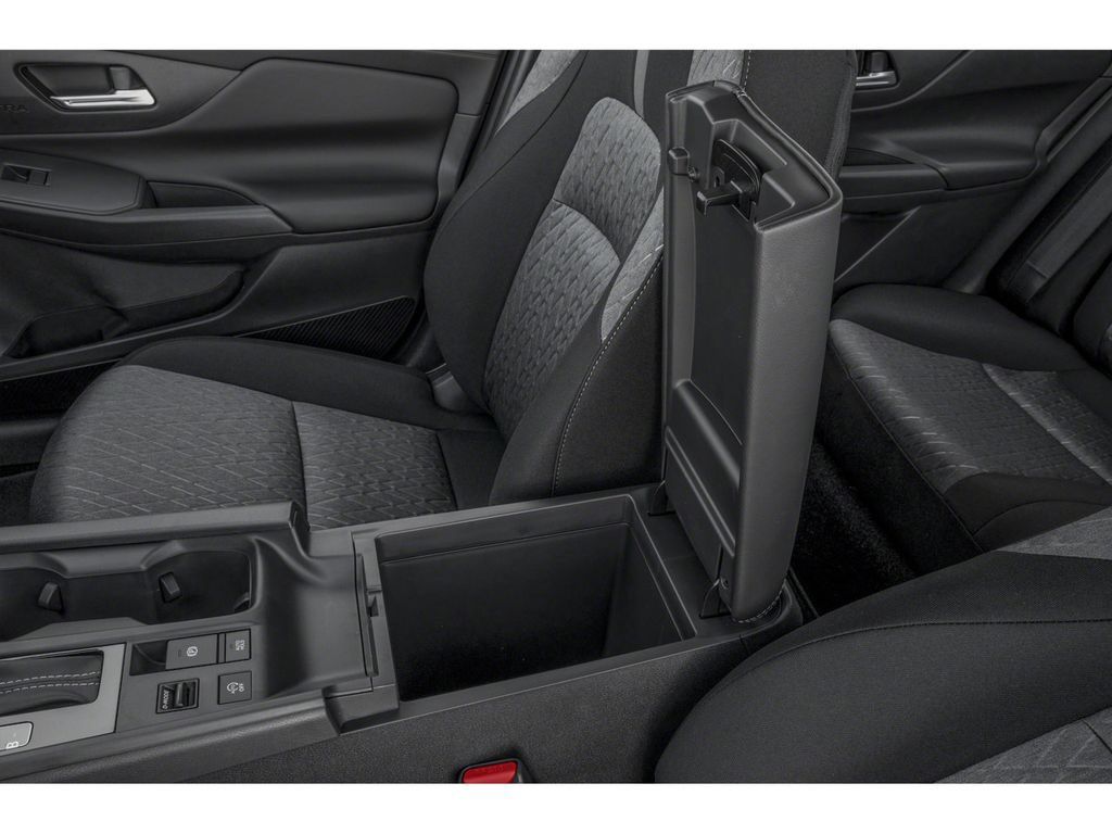 Used 2026 Nissan Sentra SV w/ SV Convenience Package FWD image 12