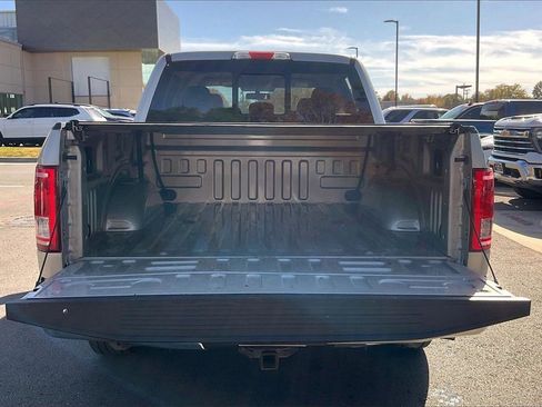 Used 2017 Ford F150 XLT w/ Equipment Group 302A Luxury image 13