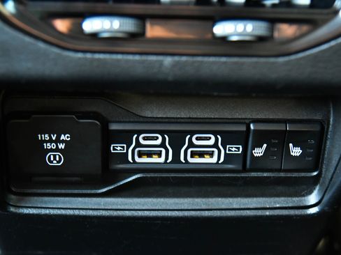 Used 2022 Jeep Grand Cherokee Limited 4xe w/ MOPAR Finishing Package AWD/4WD image 45