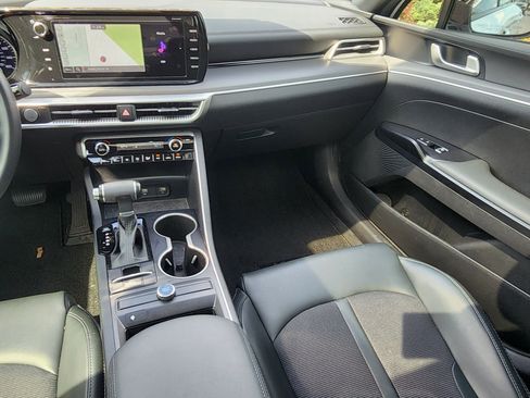 Used 2023 Kia K5 GT-Line image 17