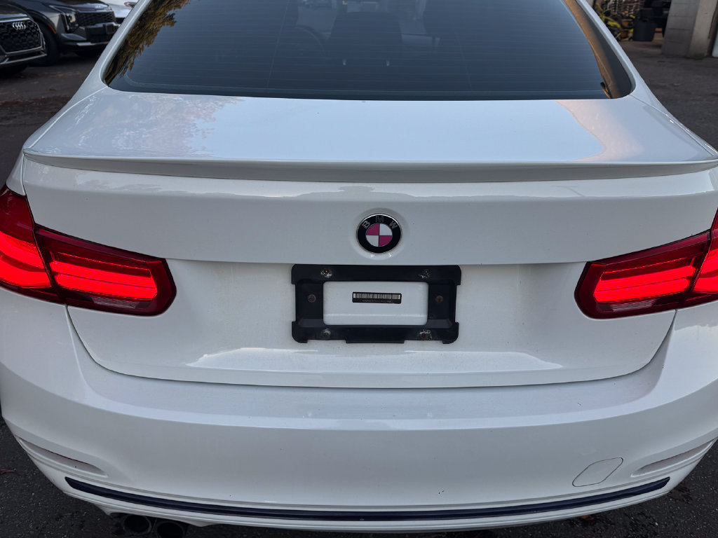 Used 2016 BMW 328i xDrive Sedan AWD/4WD image 34